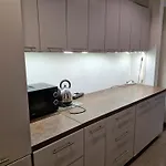 Przy Metro Wierzbno Hostel Varšava