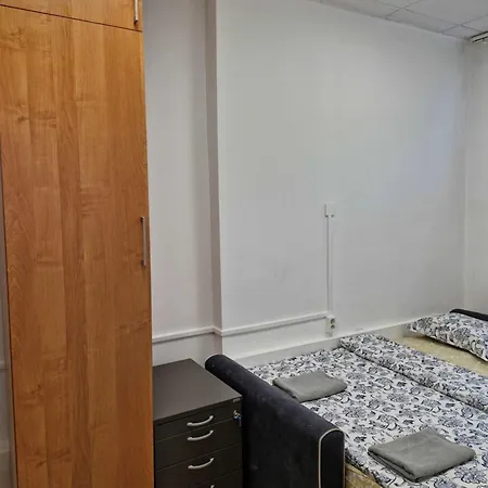 Hostel Przy Metro Wierzbno Warszawa