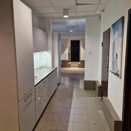 Hostel Przy Metro Wierzbno Warszawa