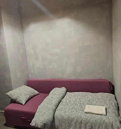 Hostel Przy Metro Wierzbno