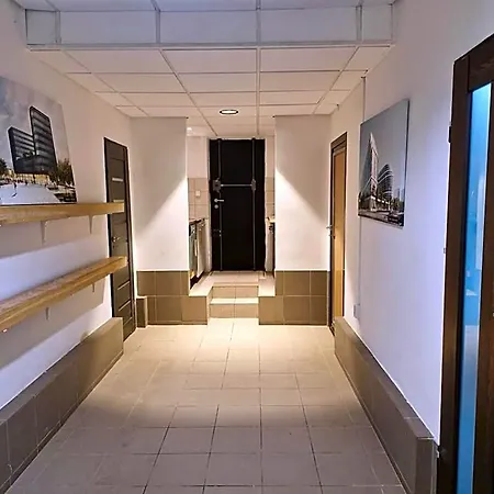 Przy Metro Wierzbno