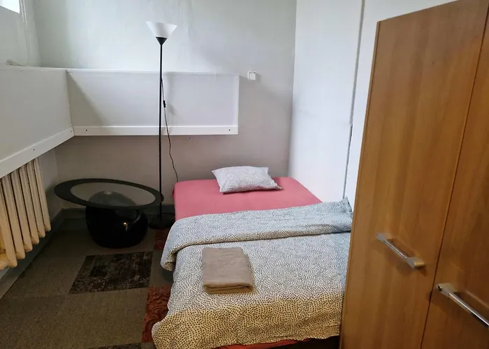 Przy Metro Wierzbno Auberge de jeunesse *