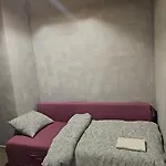 Hostel Przy Metro Wierzbno