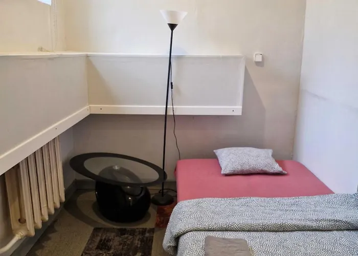 Hostel Przy Metro Wierzbno Warszawa