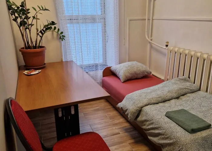 Hostel Przy Metro Wierzbno Warszawa